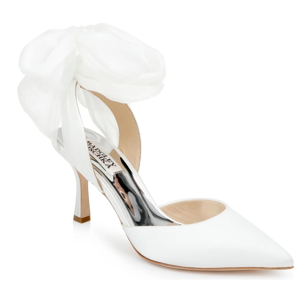 New Badgley Mischka Collection Blaze Pump